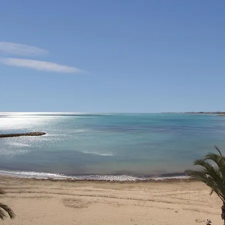 Homely Club Nautico Apartamento *