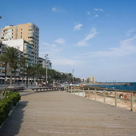 Homely Club Nautico * Торевьиа