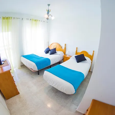 Homely Club Nautico * Торевьиа