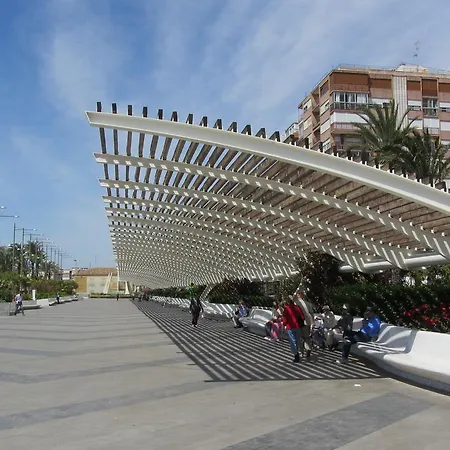 Homely Club Nautico *