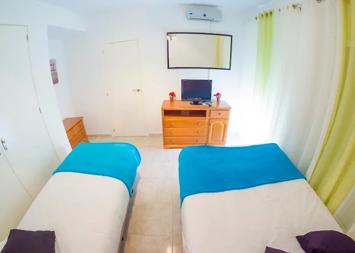 Homely Club Nautico Torrevieja