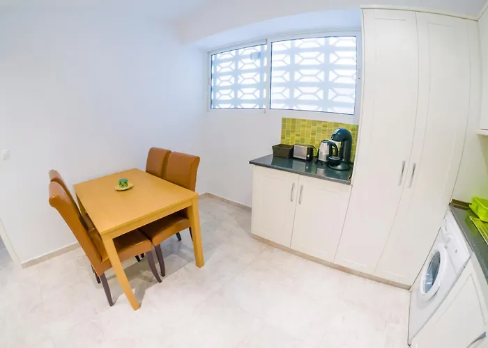 Homely Club Nautico *