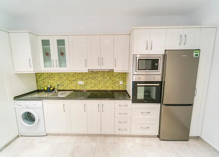 Homely Club Nautico Apartment