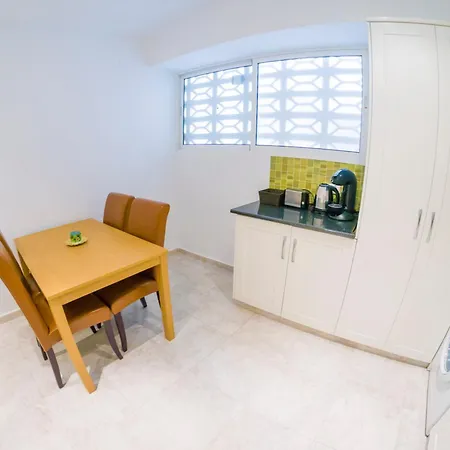 Homely Club Nautico *